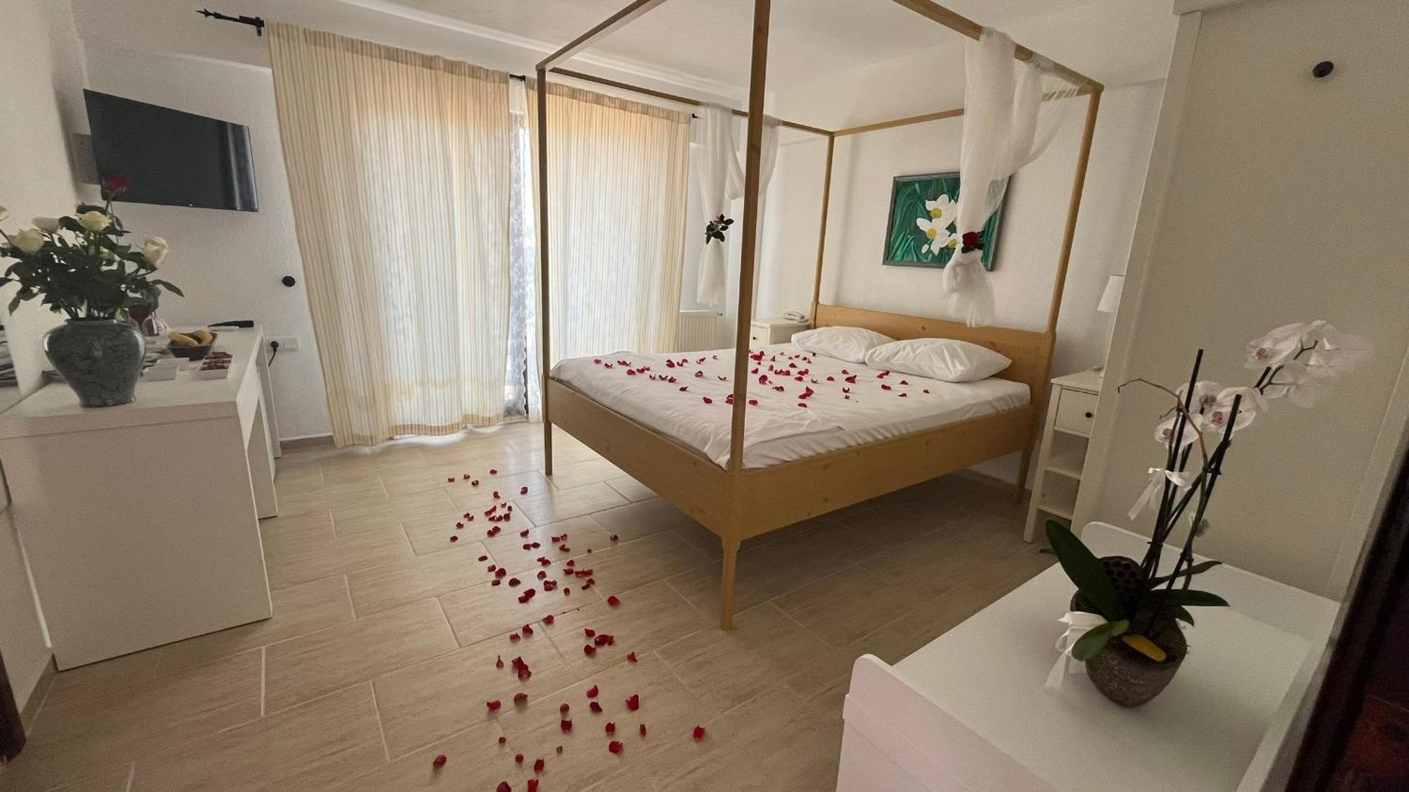 Nergis Hotel Карабурун Экстерьер фото